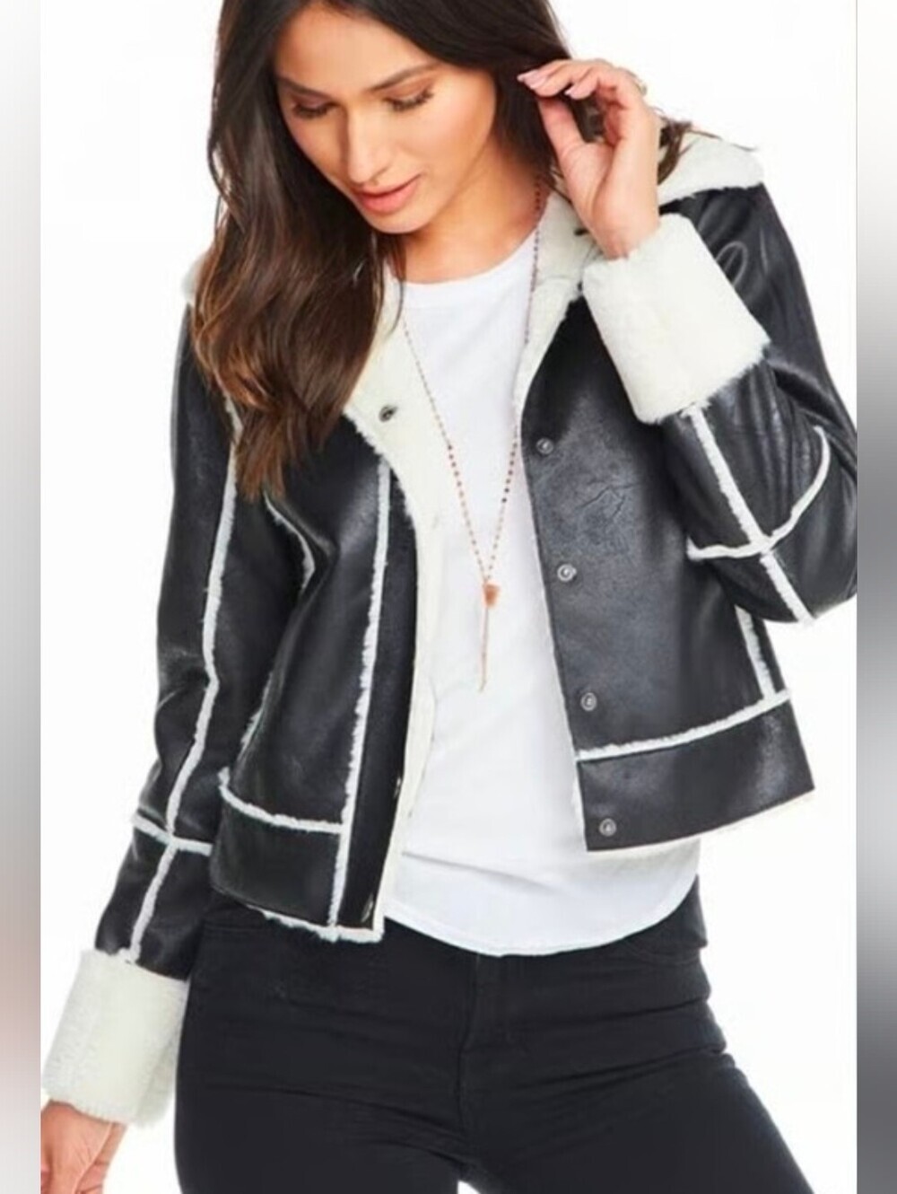 Chaser Women’s Black Faux Fur Lined Jacket Size Medium
